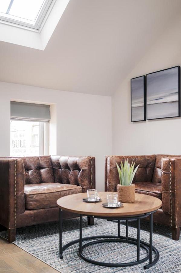 The Blind Bull Hotel Little Hucklow Eksteriør billede